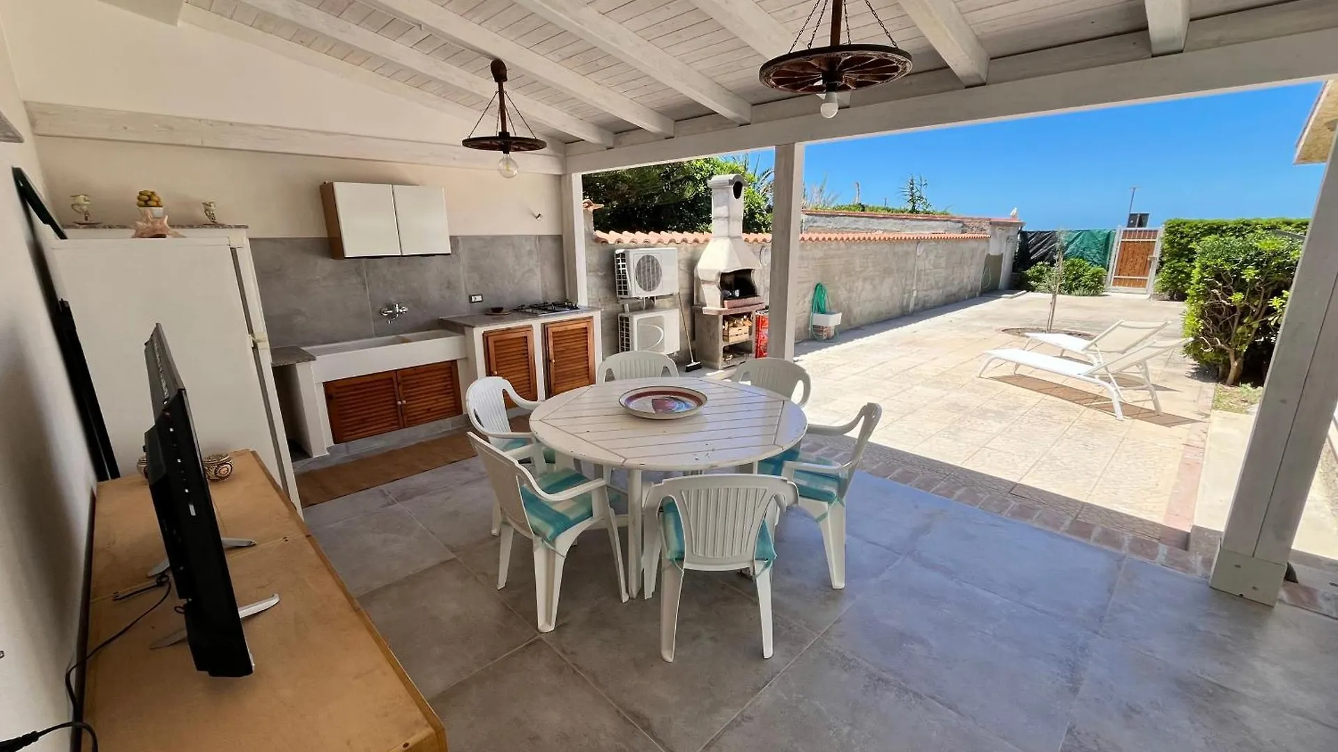 Holiday home Tridente House Villa Campofelice Di Roccella Italy